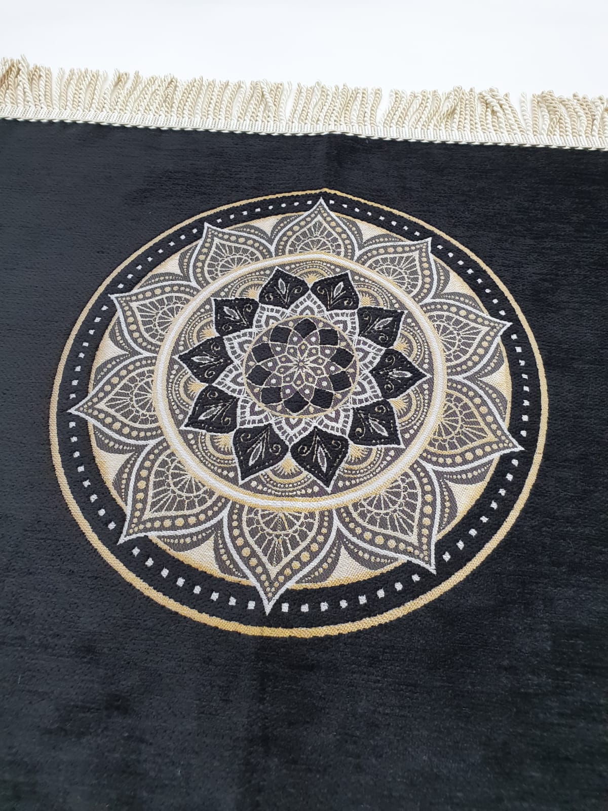 Luxury Kaabah Inspired Gift Hamper (Tasbih, Quran, Prayer Mat)