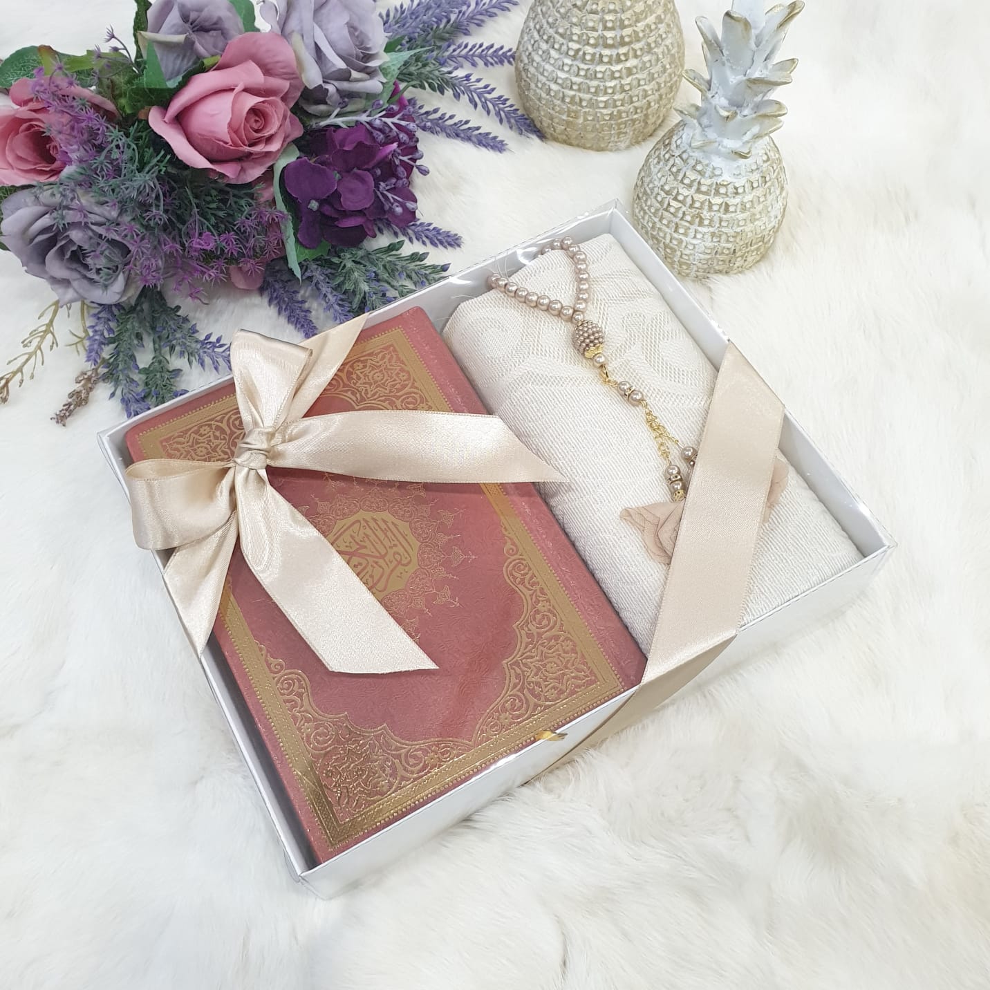 Ibaadah Islamic gift set in white colourway